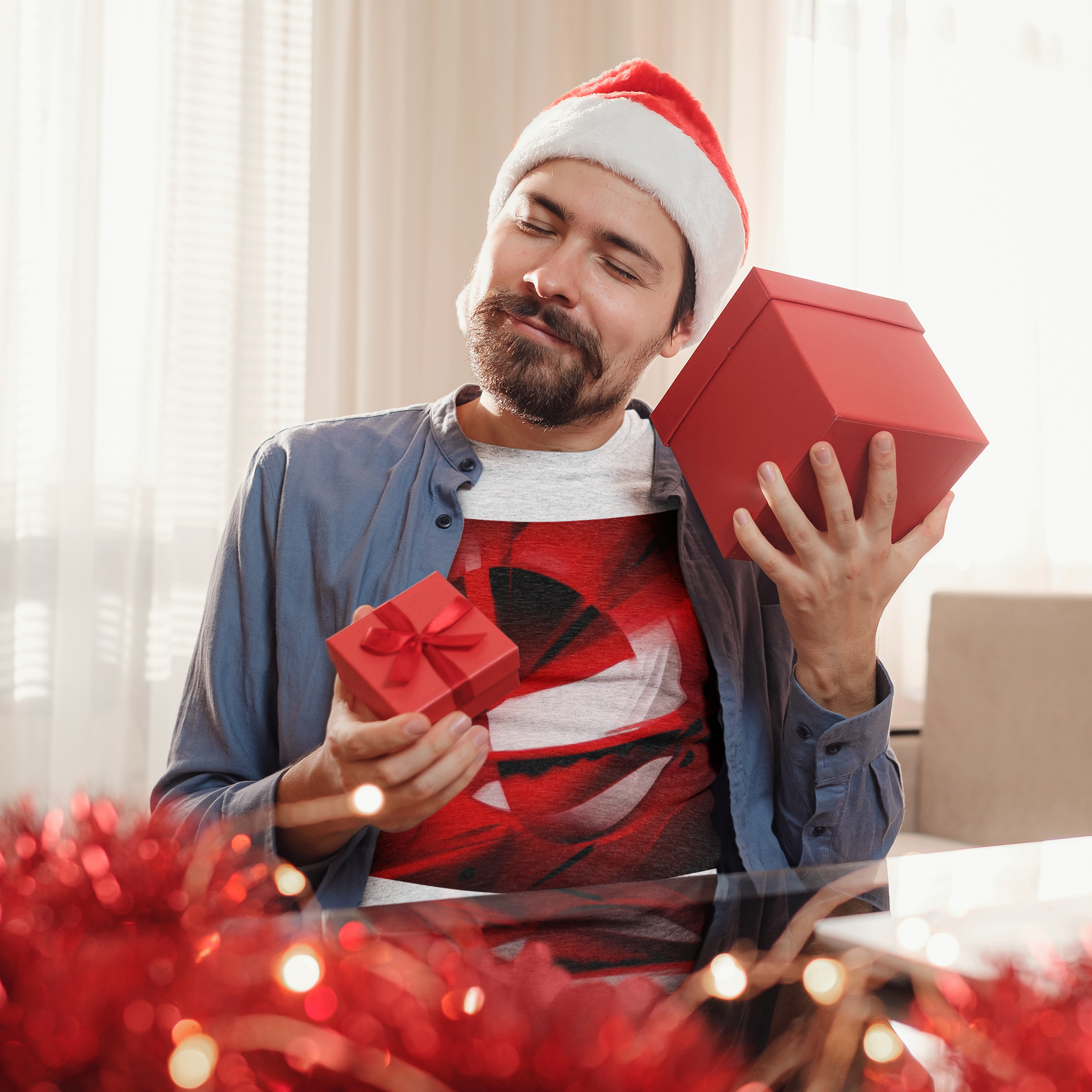 K#013 - Red Orbit – Abstrakter Christmas Sweater Unisex