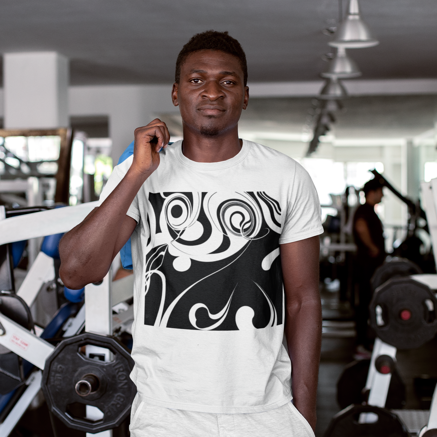 K#185 - Noir Flow T-Shirt – Schwarze Eleganz in Bewegung | Kirrify