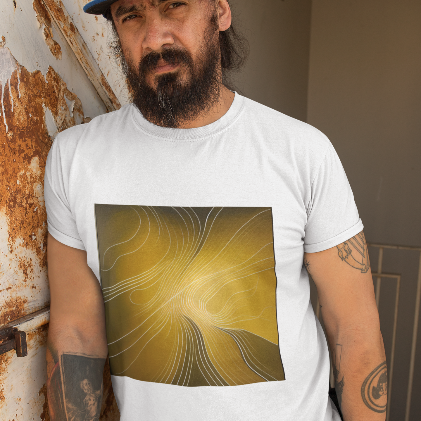 K#203 - Golden Flow T-Shirt – Elegante Bewegung in Gold & Licht | Kirrify