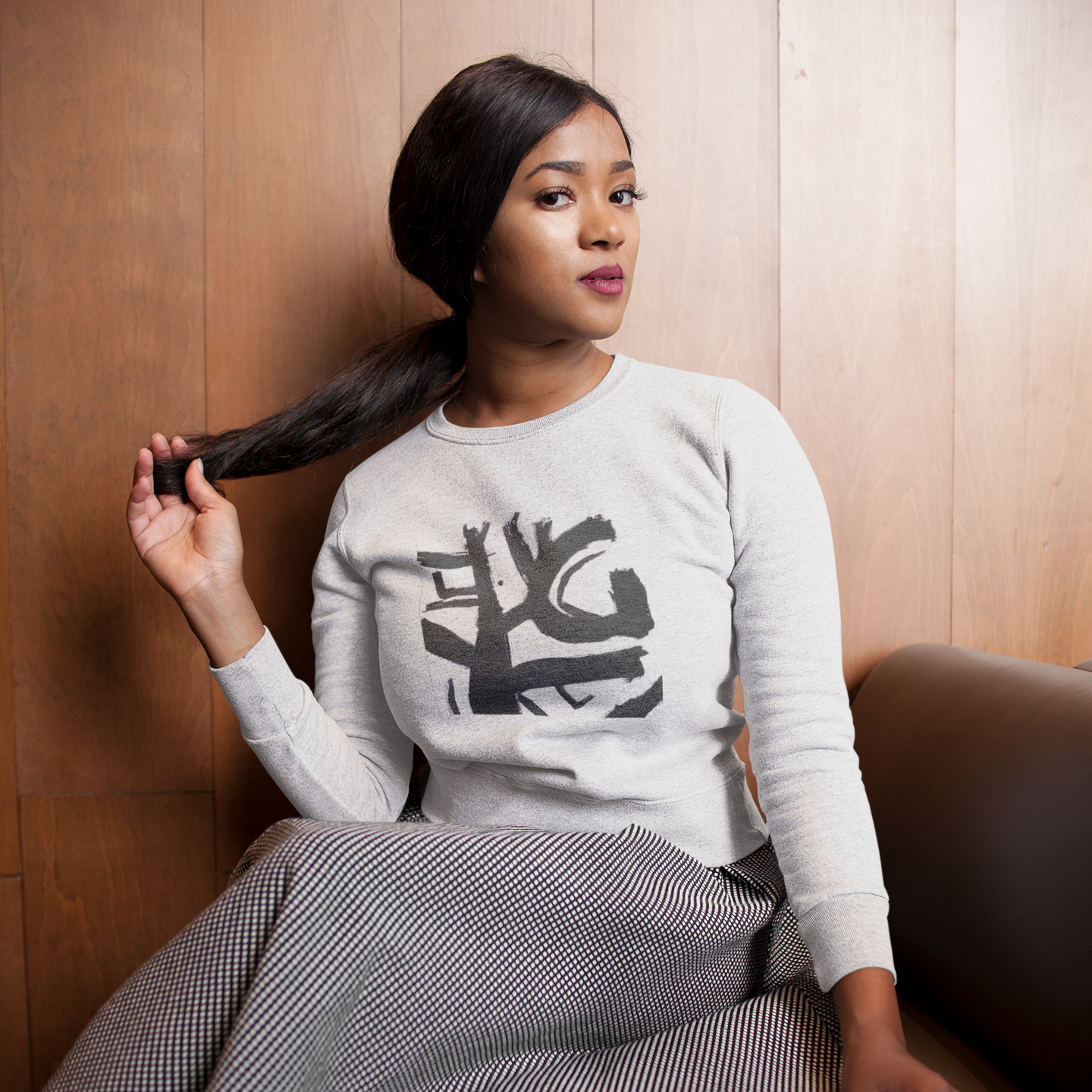 K#432 - Ink Structure Sweatshirt – Abstrakte schwarze Linienkunst | Kirrify