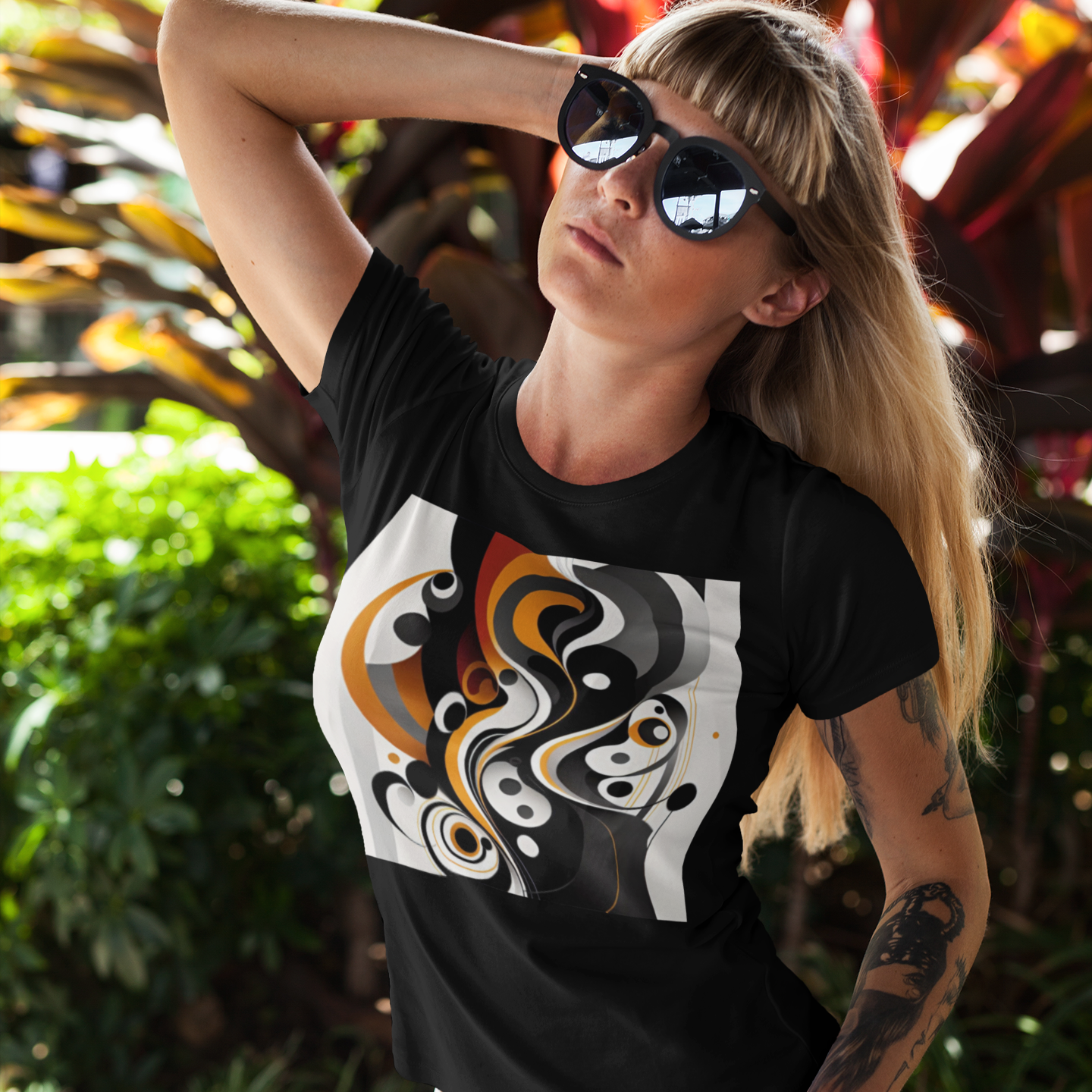 K#183 - Golden Motion T-Shirt – Kunst in Bewegung & Balance | Kirrify Flow