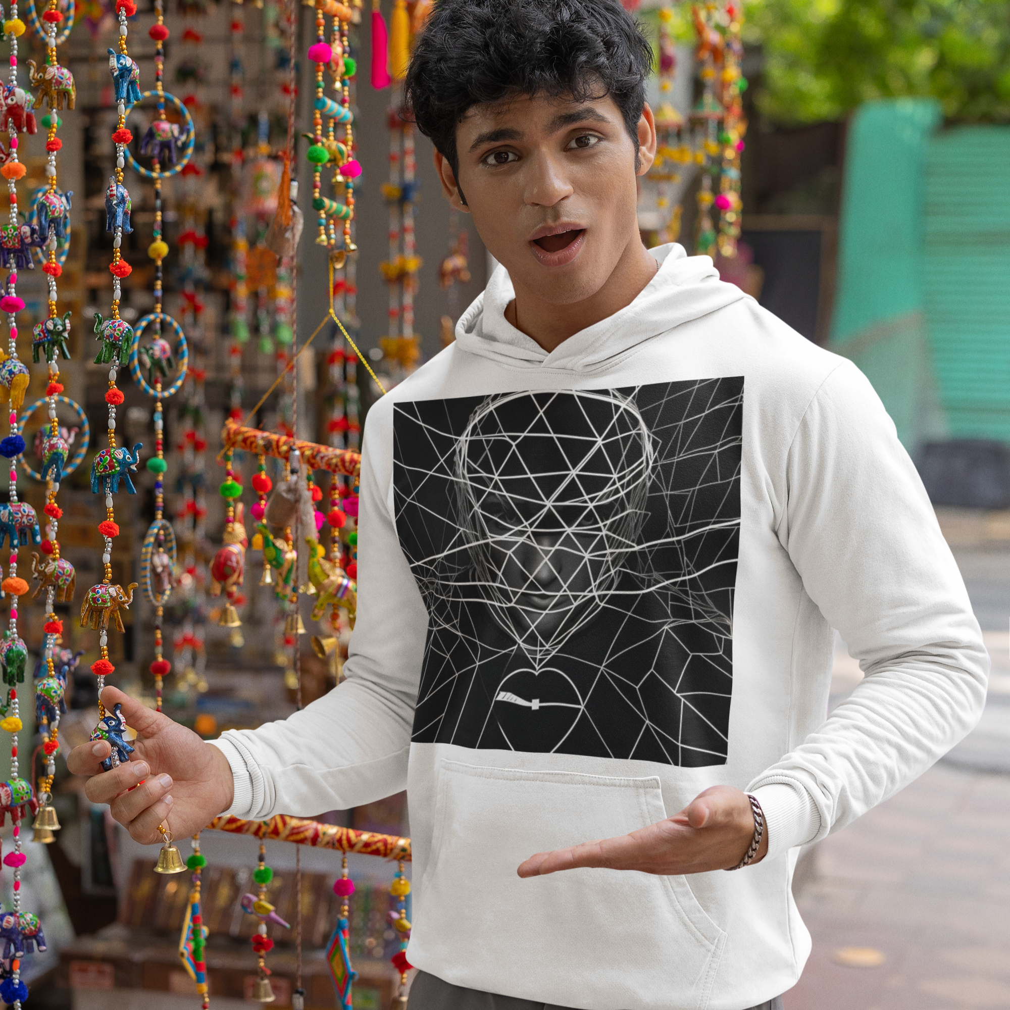 K#503 - Geometric Mind Hoodie – Schwarzweiß trifft Vision | Kirrify