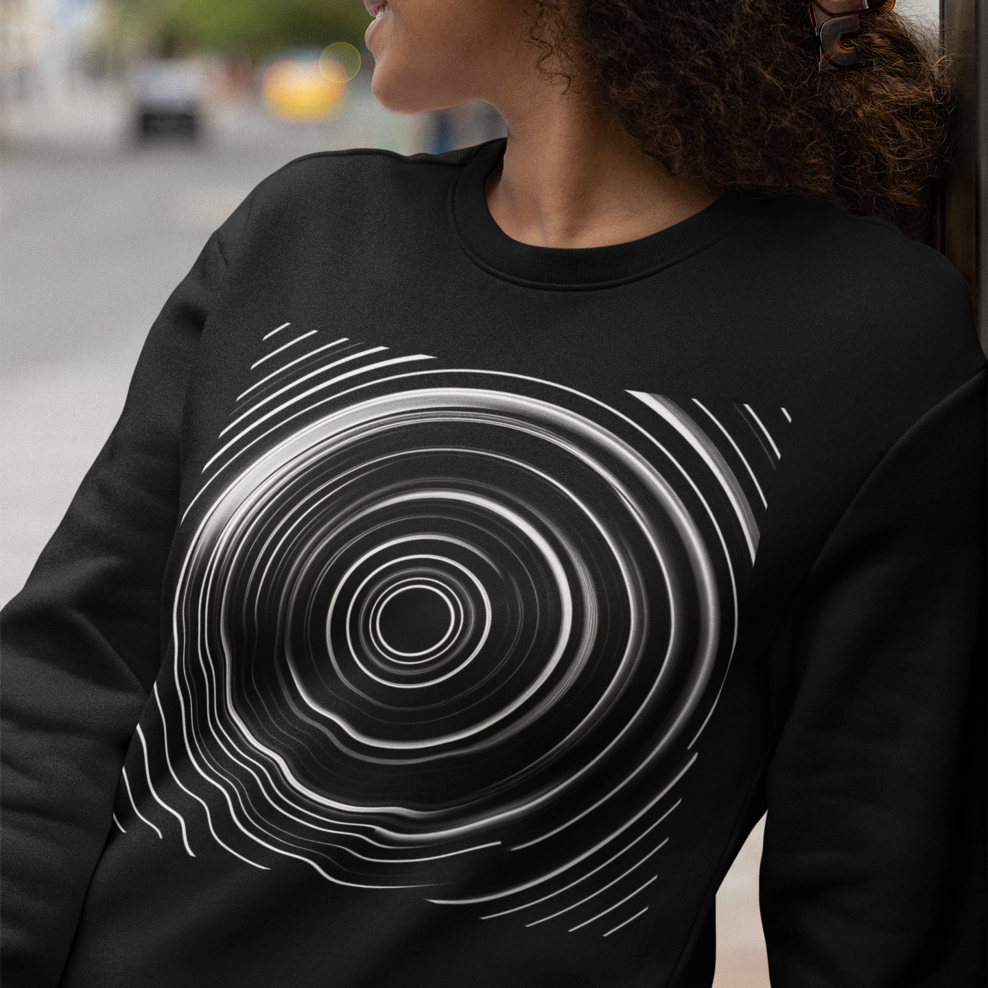 #507 - Black Vortex Hoodie – Minimalistische Energie in Bewegung | Kirrify