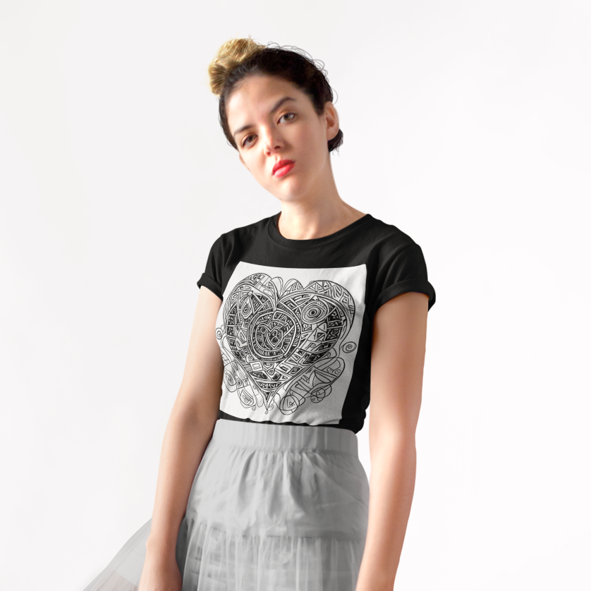 K#109 - Sacred Heart Oversized T-Shirt – Tribal Art in Schwarz-Weiß | Kirrify